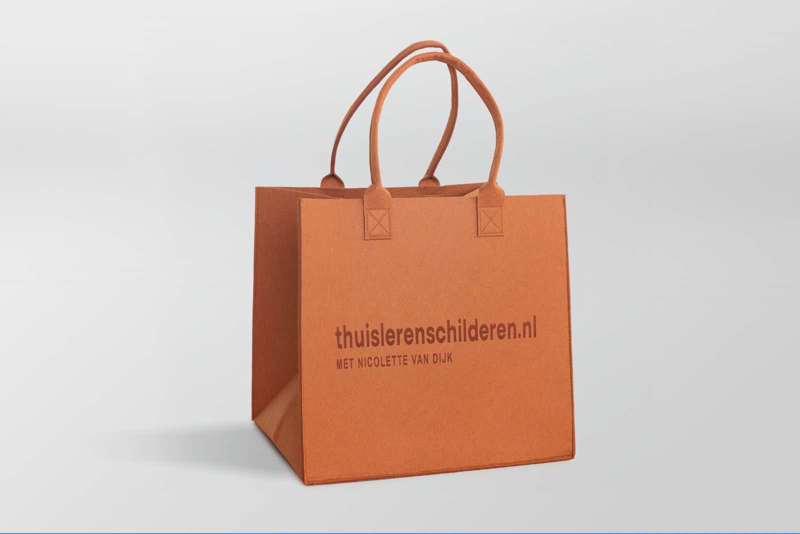 Premium Vilt Tas Kastanjebruin Nicolette van Dijk 